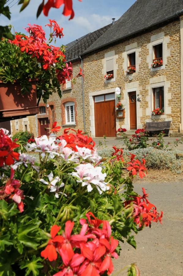 Chambres D'Hotes L'Hirondelle Girondelle Exterior foto